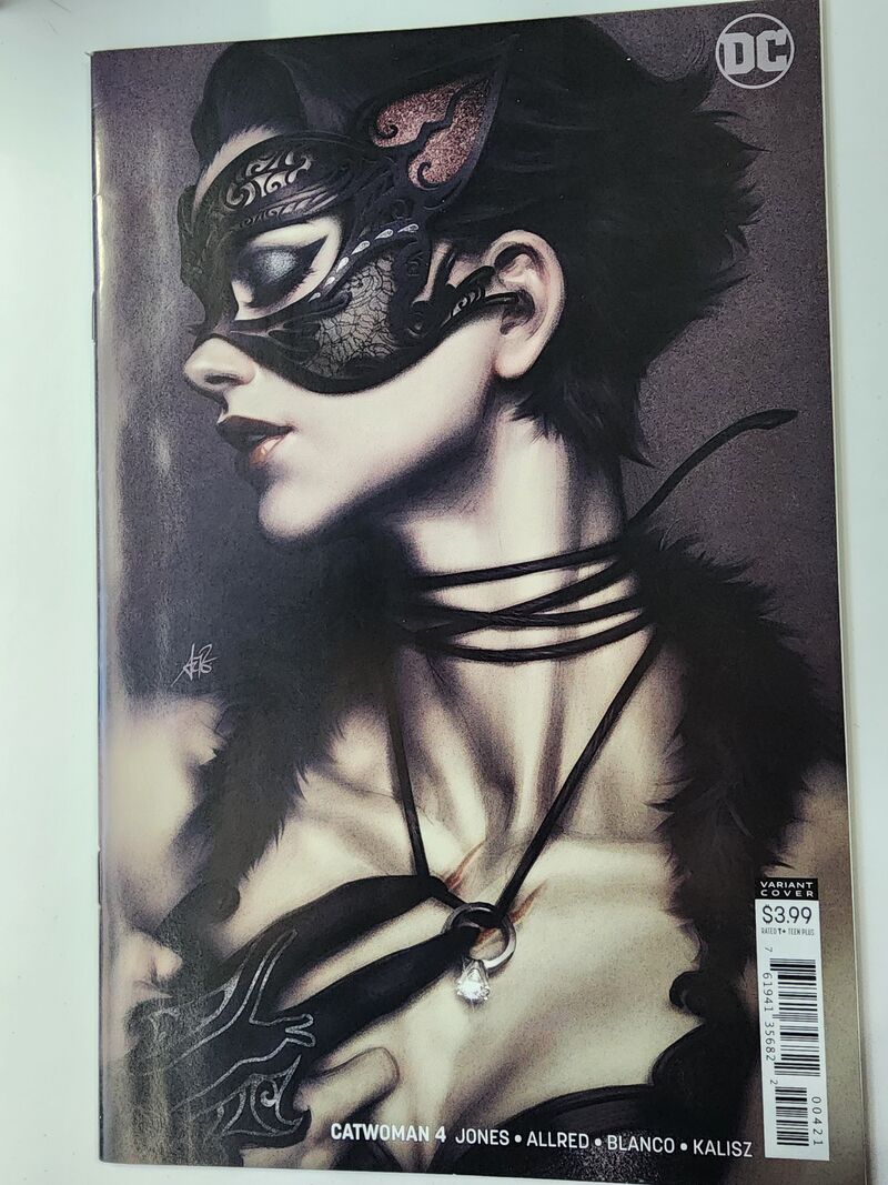 Catwoman #4 Artgerm Variant Cover DC Comics 2018 Joelle Jones NM+