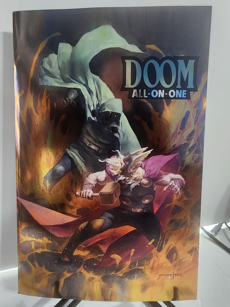 Doom All-On-One #1 Puppeteer Lee Foil Variant